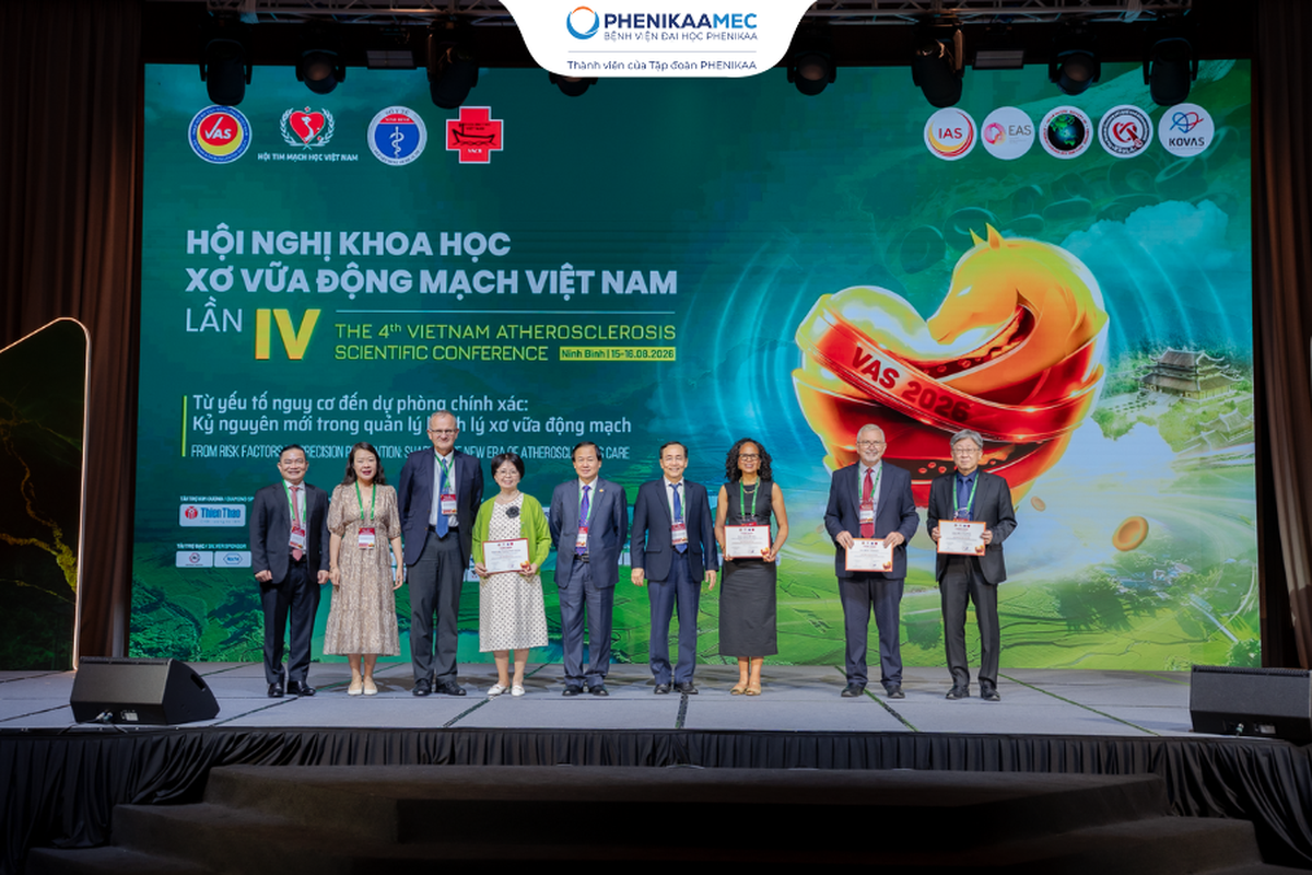 PGS.TS.BS Trương Thanh Hương đề xuất chiến lược dự phòng xơ vữa toàn diện cho người bệnh đa bệnh lý  - Ảnh 2.