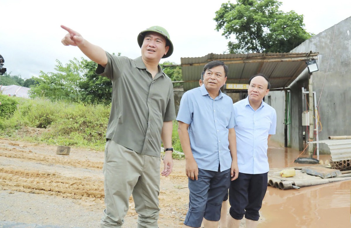 Tình người trong cơn lũ lịch sử ở Lạng Sơn - Ảnh 16.