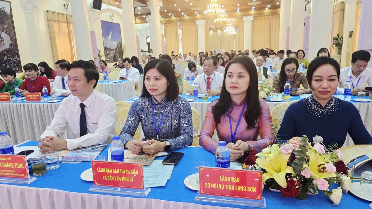 Ông Nguyễn Phúc Hà làm Chủ tịch Hội Văn học Nghệ thuật tỉnh Lạng Sơn - Ảnh 1.