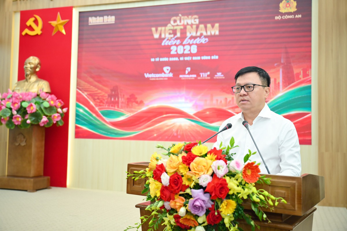Hoạt động đi bộ "Cùng Việt Nam tiến bước" hướng tới 10 tỷ bước xanh - Ảnh 2.