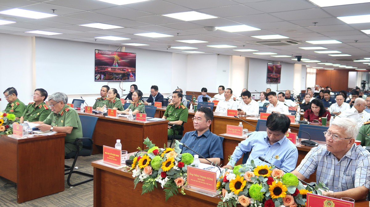 TPHCM sắp diễn ra chương trình “Nhịp sống bình yên” kể chuyện về những chiến sĩ PCCC - Ảnh 1.