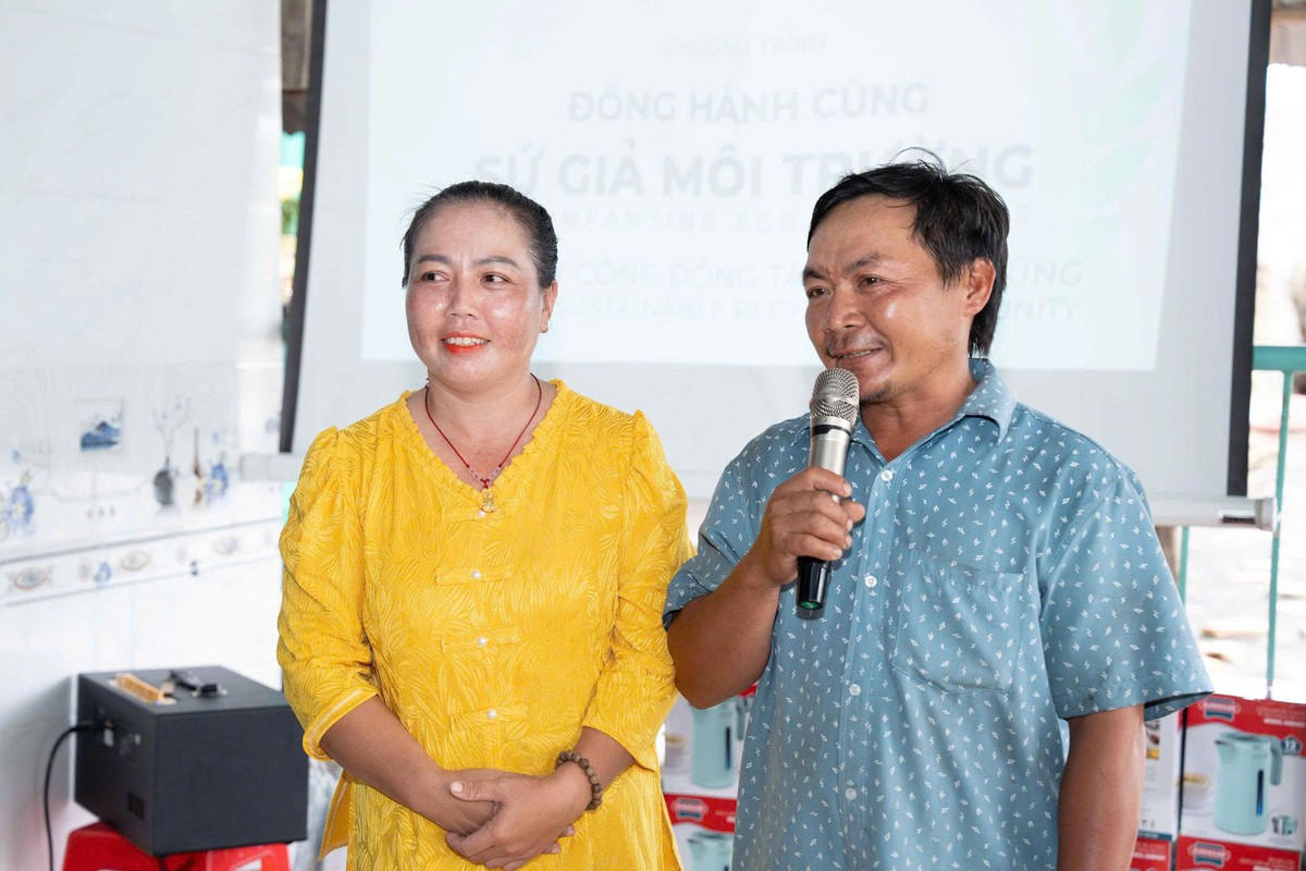 Trao sinh kế, tiếp sức phụ nữ khởi nghiệp từ nghề ve chai - Ảnh 3.