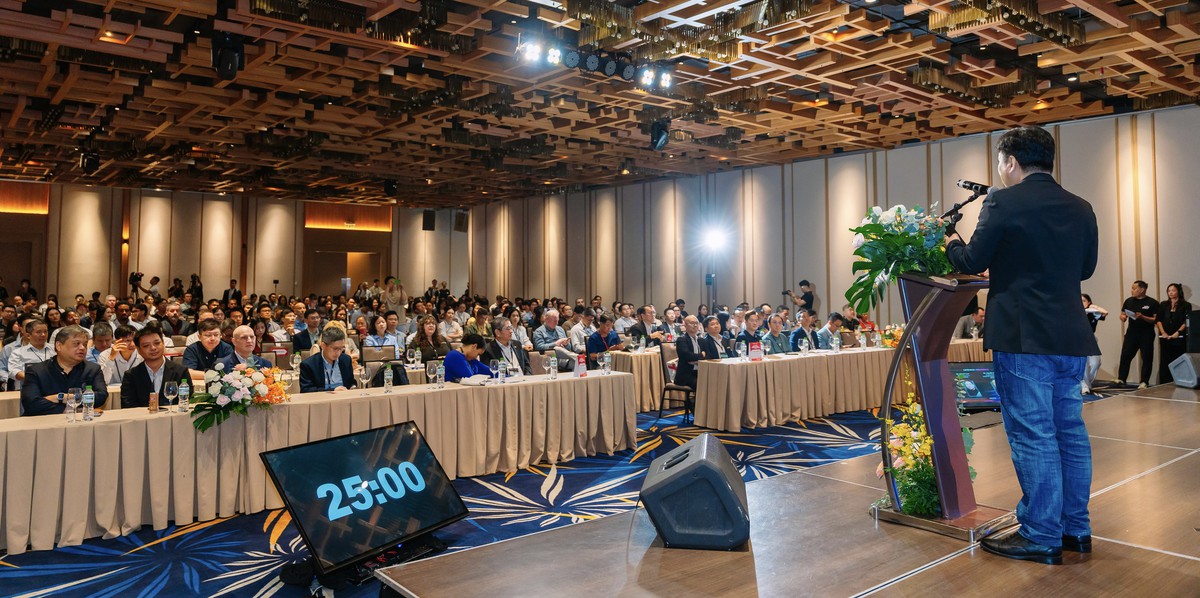 AI bước sang giai đoạn mới: Hơn 1.000 lãnh đạo doanh nghiệp cùng tìm lời giải tại The Future of Artificial Intelligence: Chapter 4 - Ảnh 1.