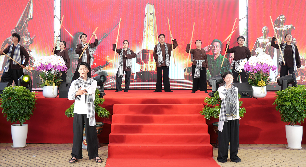 TPHCM: Trang trọng Lễ giỗ 85 năm ngày hy sinh của các nguyên lãnh đạo Đảng - Ảnh 1.