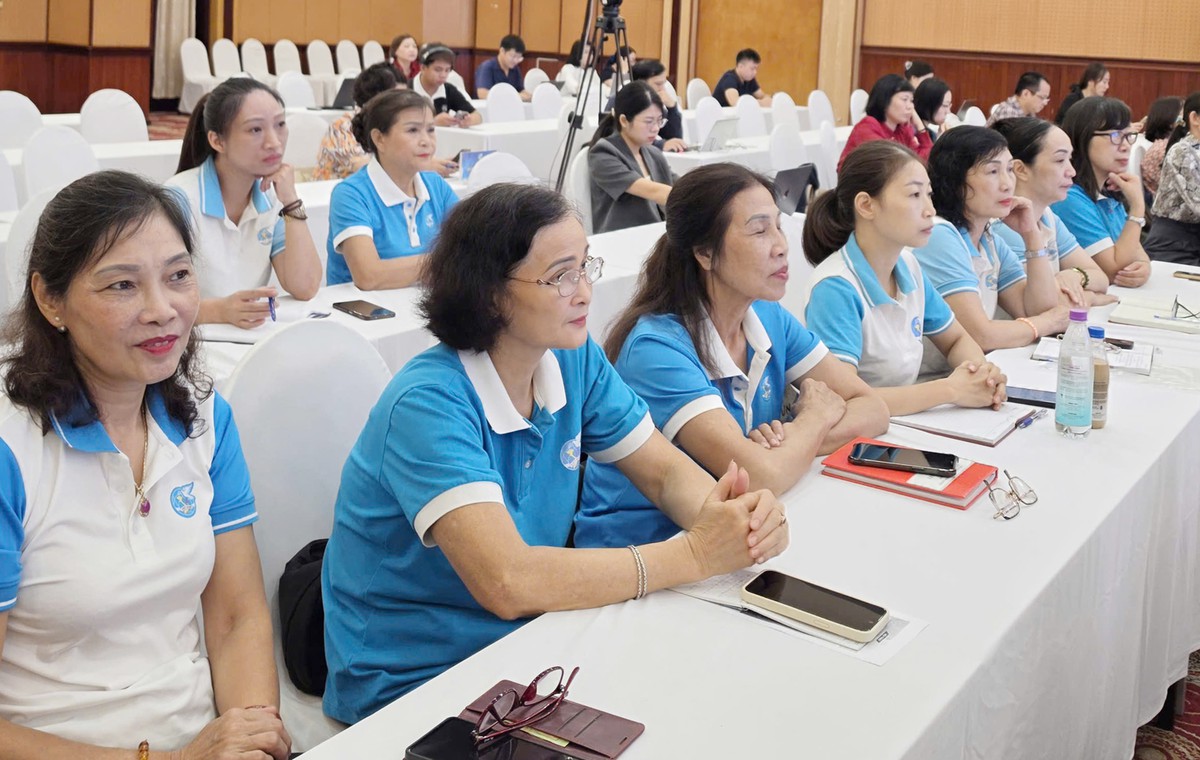 Hội LHPN Việt Nam tổ chức Hội thảo quốc gia tìm giải pháp đưa chuyển đổi số đến gần hơn với phụ nữ - Ảnh 3.