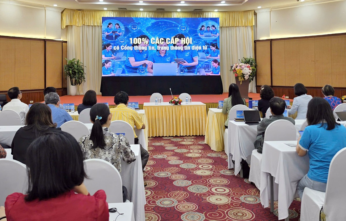 Hội LHPN Việt Nam tổ chức Hội thảo quốc gia tìm giải pháp đưa chuyển đổi số đến gần hơn với phụ nữ - Ảnh 1.