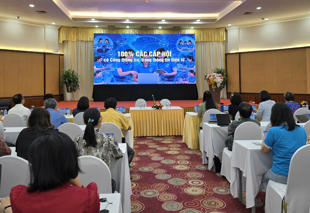 Hội LHPN Việt Nam tổ chức Hội thảo quốc gia tìm giải pháp đưa chuyển đổi số đến gần hơn với phụ nữ- Ảnh 1.