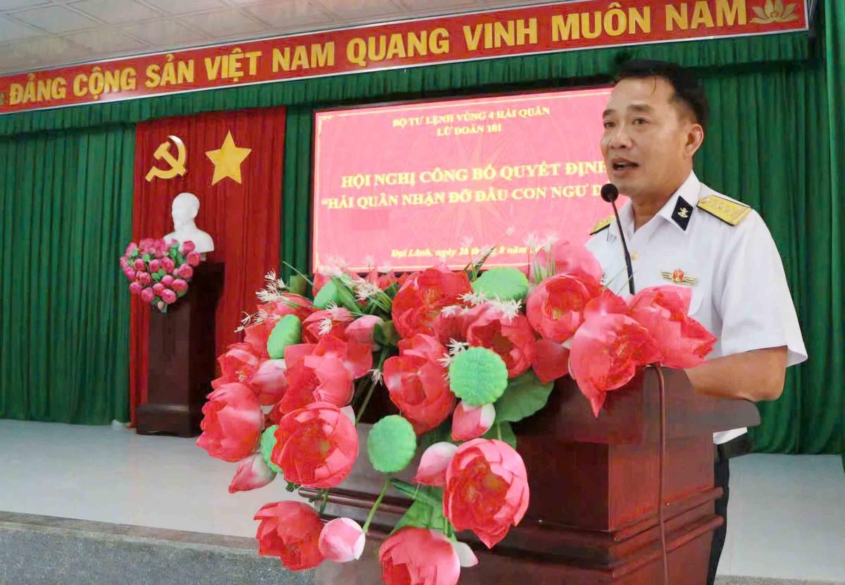 Lữ đoàn 101 Hải quân tiếp sức con ngư dân vượt khó vươn lên - Ảnh 1.