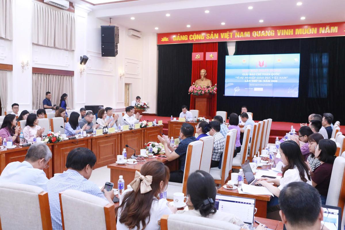 Phát động Giải Báo chí toàn quốc “Vì sự nghiệp giáo dục Việt Nam” lần thứ IX - Ảnh 3.