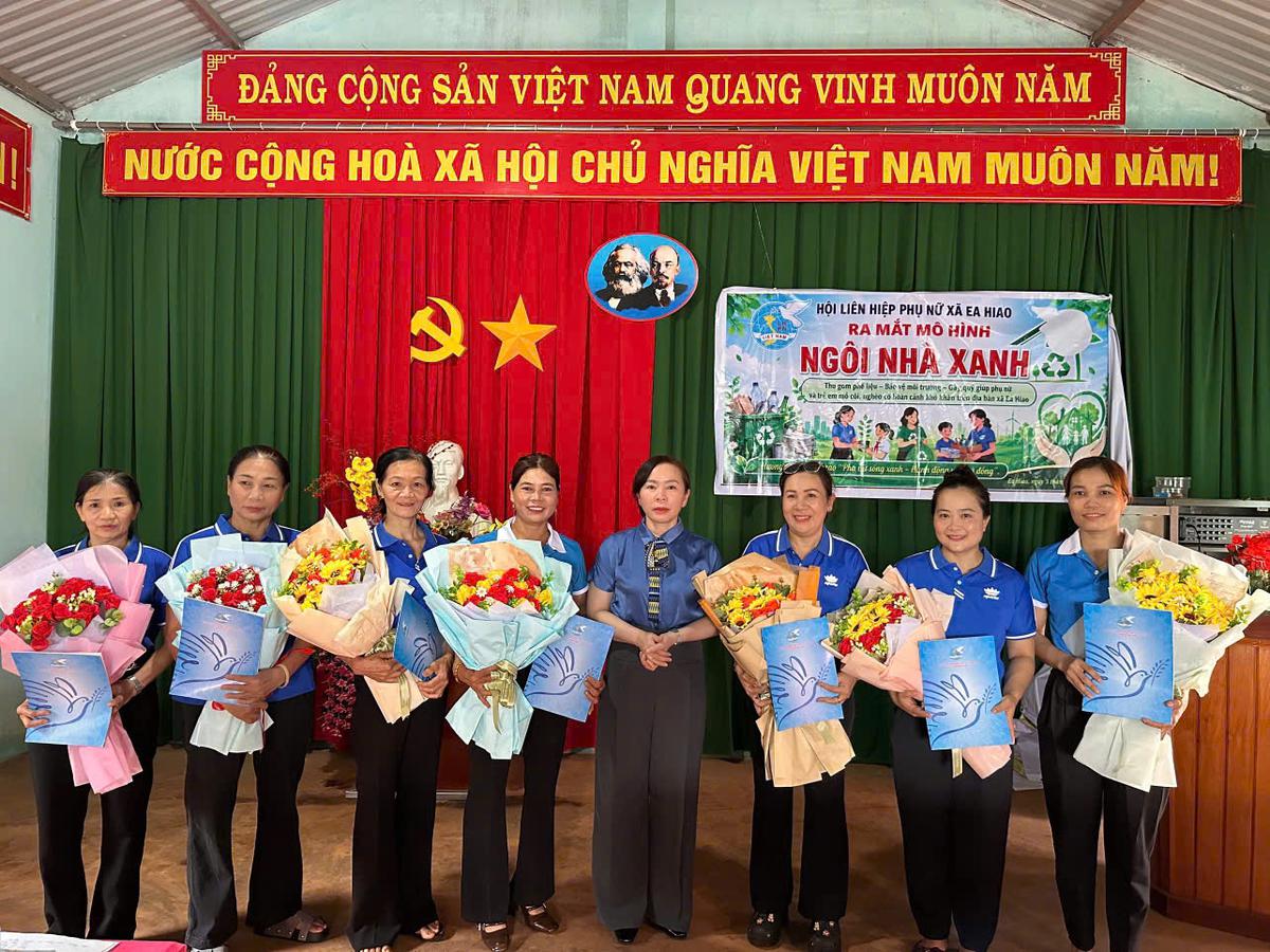 "Ngôi nhà xanh" ấm áp nghĩa tình của phụ nữ Đắk Lắk - Ảnh 1.
