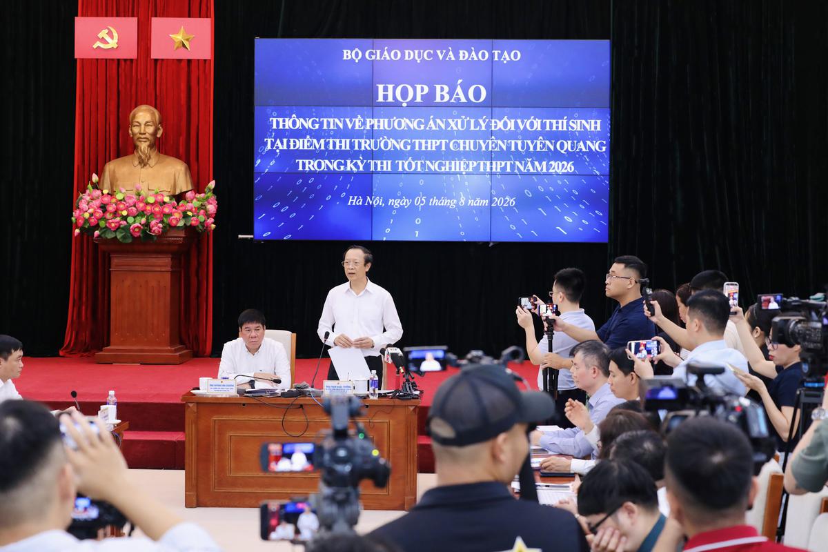 Bộ GD-ĐT: Thí sinh gian lận có thể bị xử lý ngay cả khi đã vào đại học - Ảnh 2.