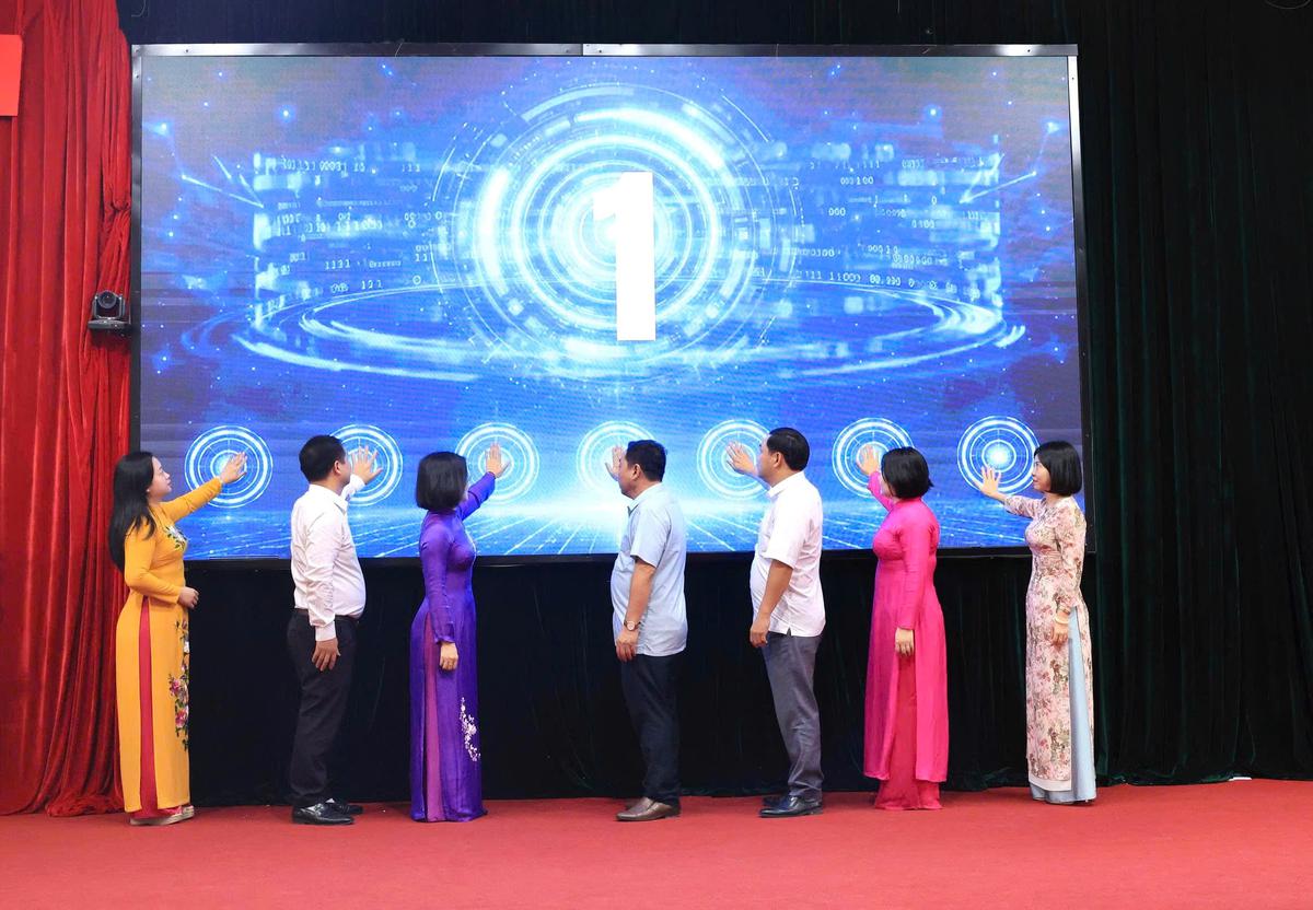 Xã Thường Tín ra mắt bản đồ số, phát động 100 ngày cao điểm chuyển đổi số- Ảnh 1.