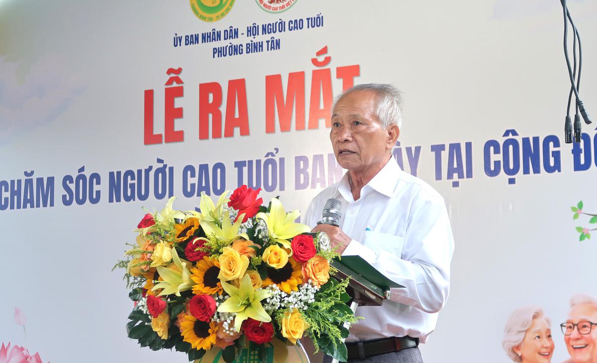 Ra mắt "Điểm chăm sóc người cao tuổi ban ngày tại cộng đồng" đầu tiên ở phường Bình Tân- Ảnh 3.