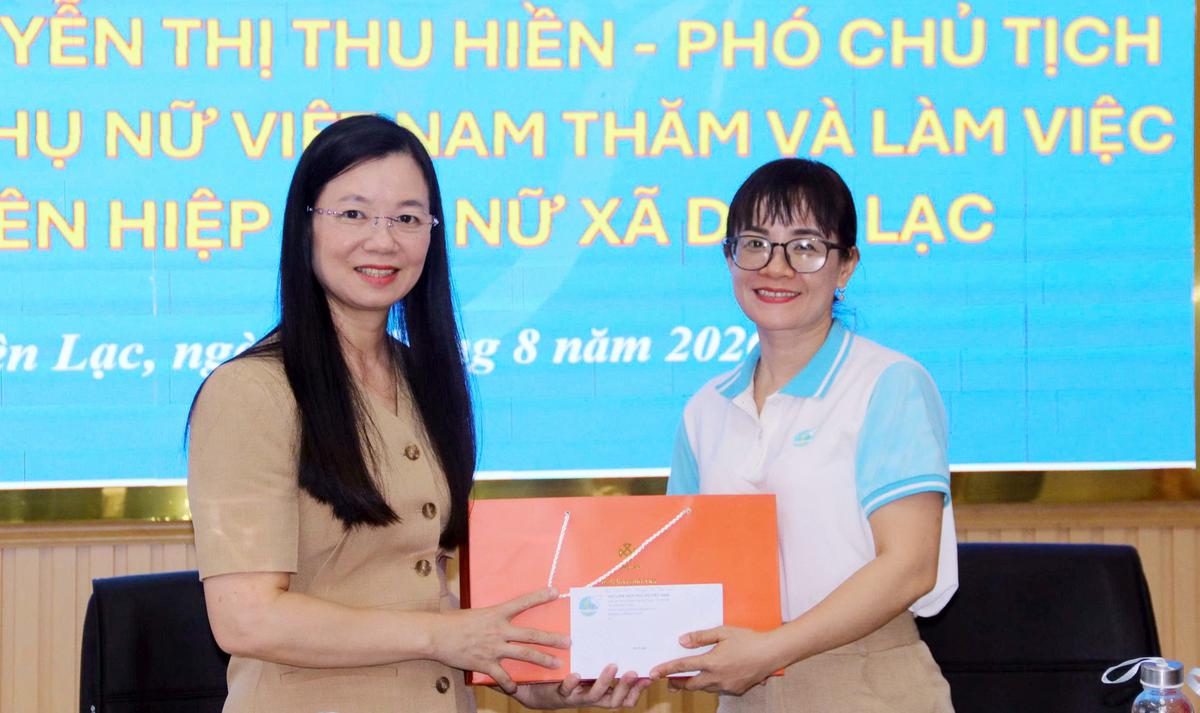 Phó Chủ tịch Hội LHPN Việt Nam nắm bắt tâm tư phụ nữ tại Khánh Hòa - Ảnh 4.
