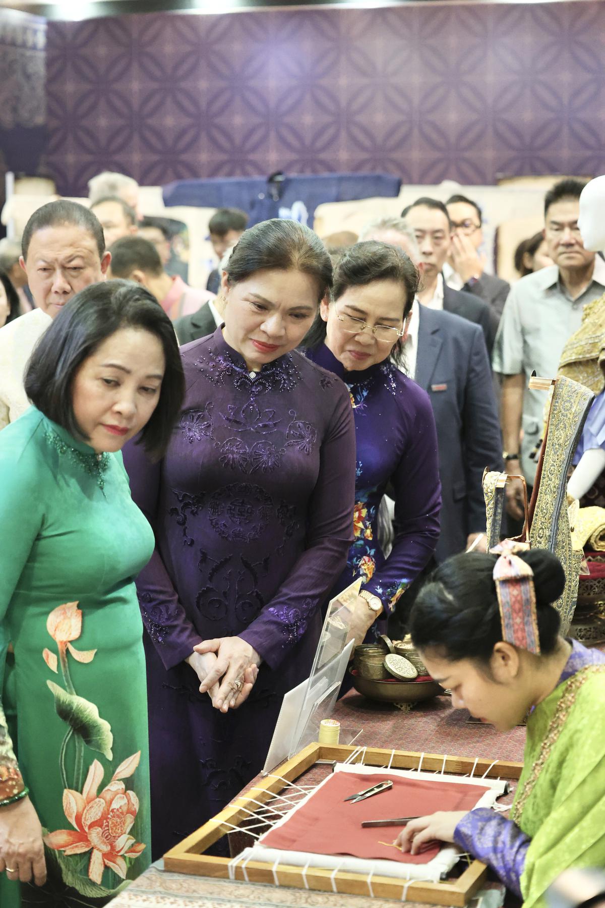 Tăng cường gắn kết Việt Nam - Thái Lan qua triển lãm "Đan kết hữu nghị"- Ảnh 9.