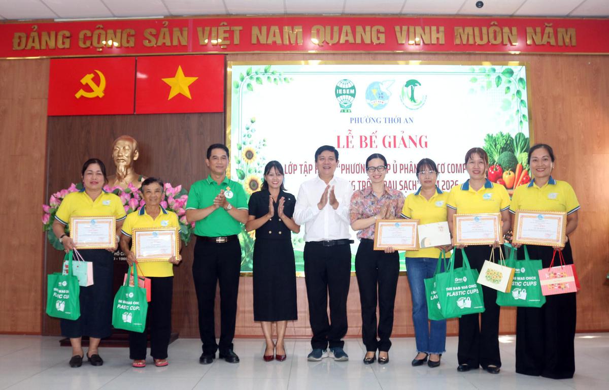 TPHCM: CLB “Phụ nữ xanh Thới An” ra đời góp phần bảo vệ môi trường - Ảnh 3.