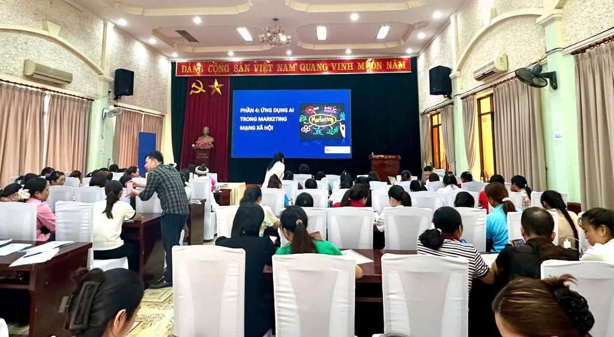 Gần 200 hội viên phụ nữ Cao Bằng được trang bị kỹ năng chuyển đổi số và khởi nghiệp - Ảnh 3.