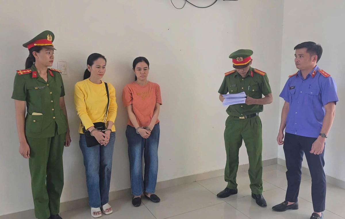Bắt 2 đối tượng lừa hơn 7,1 tỷ đồng bằng thủ đoạn “vay đáo hạn ngân hàng" - Ảnh 1.