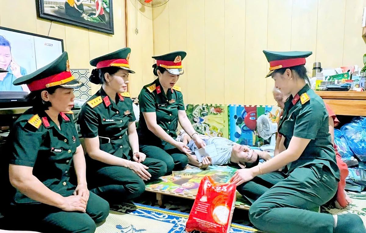 Mặt trận Tổ quốc và các cấp Hội phụ nữ tạo điểm tựa thiết thực cho nạn nhân chất độc da cam- Ảnh 3.