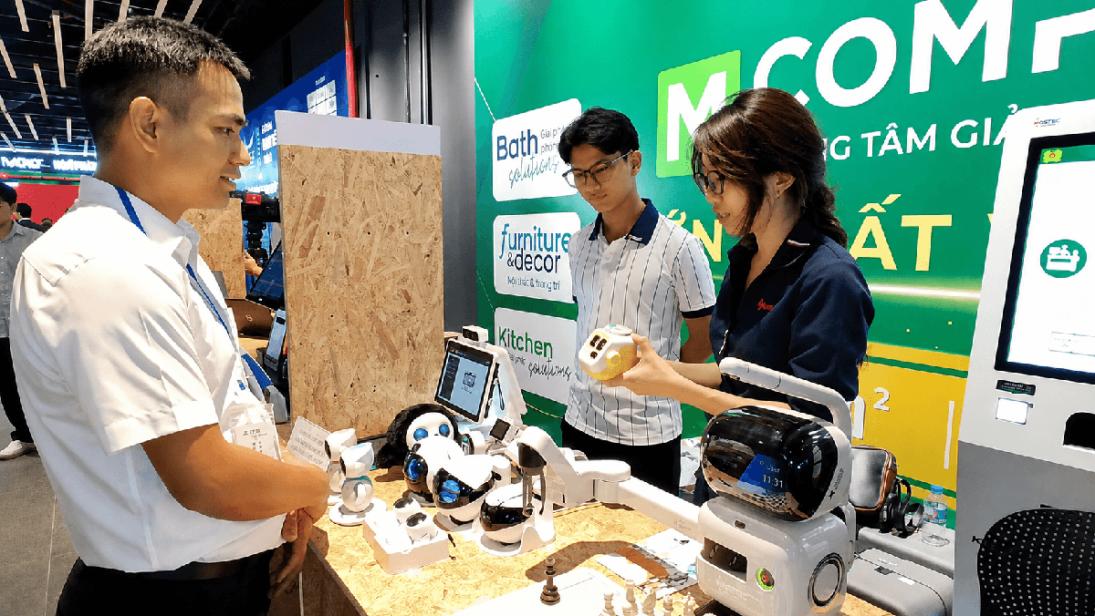 Tăng tốc chuyển đổi số, mở không gian phát triển mới cho Thủ đô - Ảnh 3.