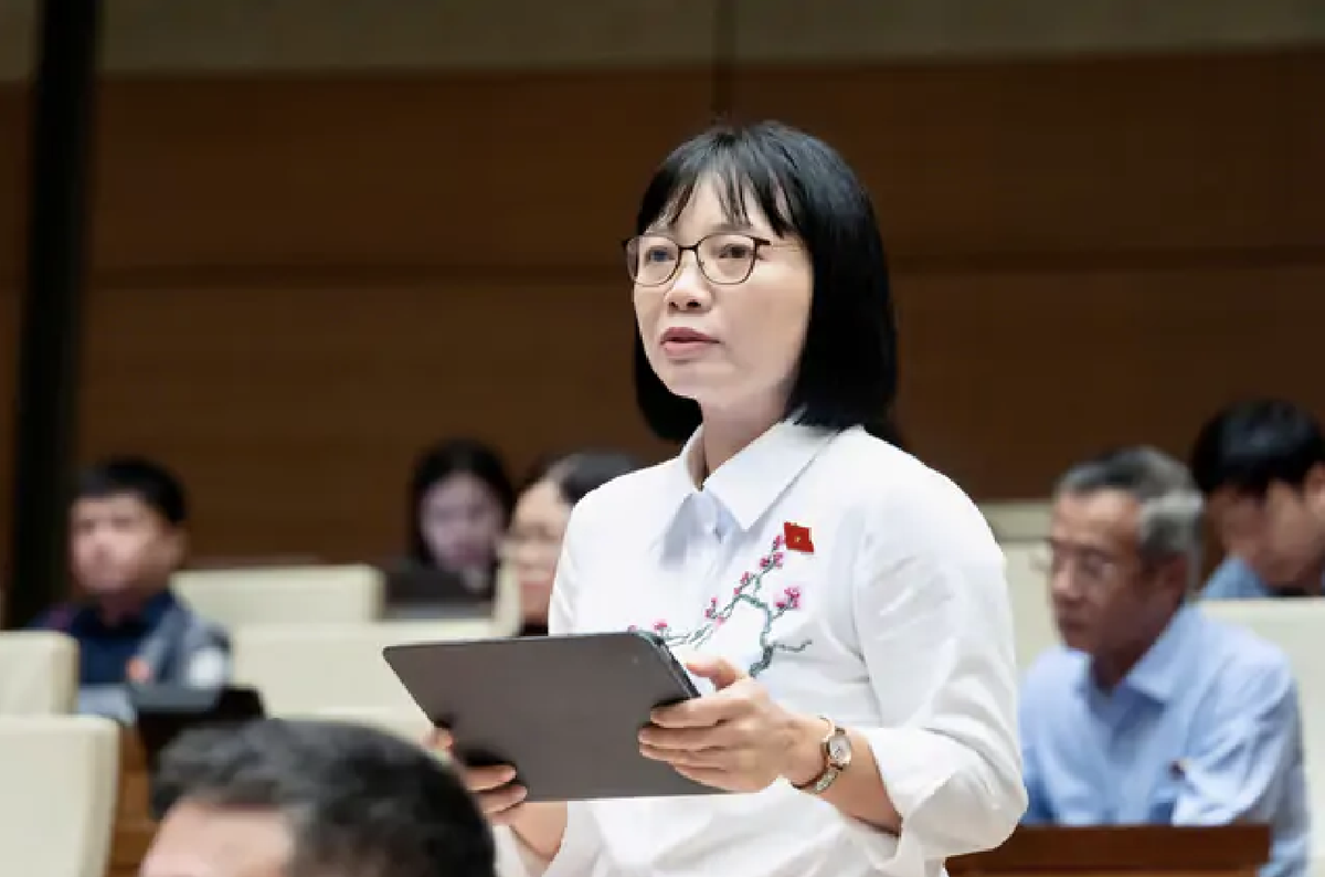 Bộ trưởng Lâm Phương Thanh nói đến 3 vòng kiểm soát xuất bản phẩm về lãnh tụ, lịch sử- Ảnh 1.