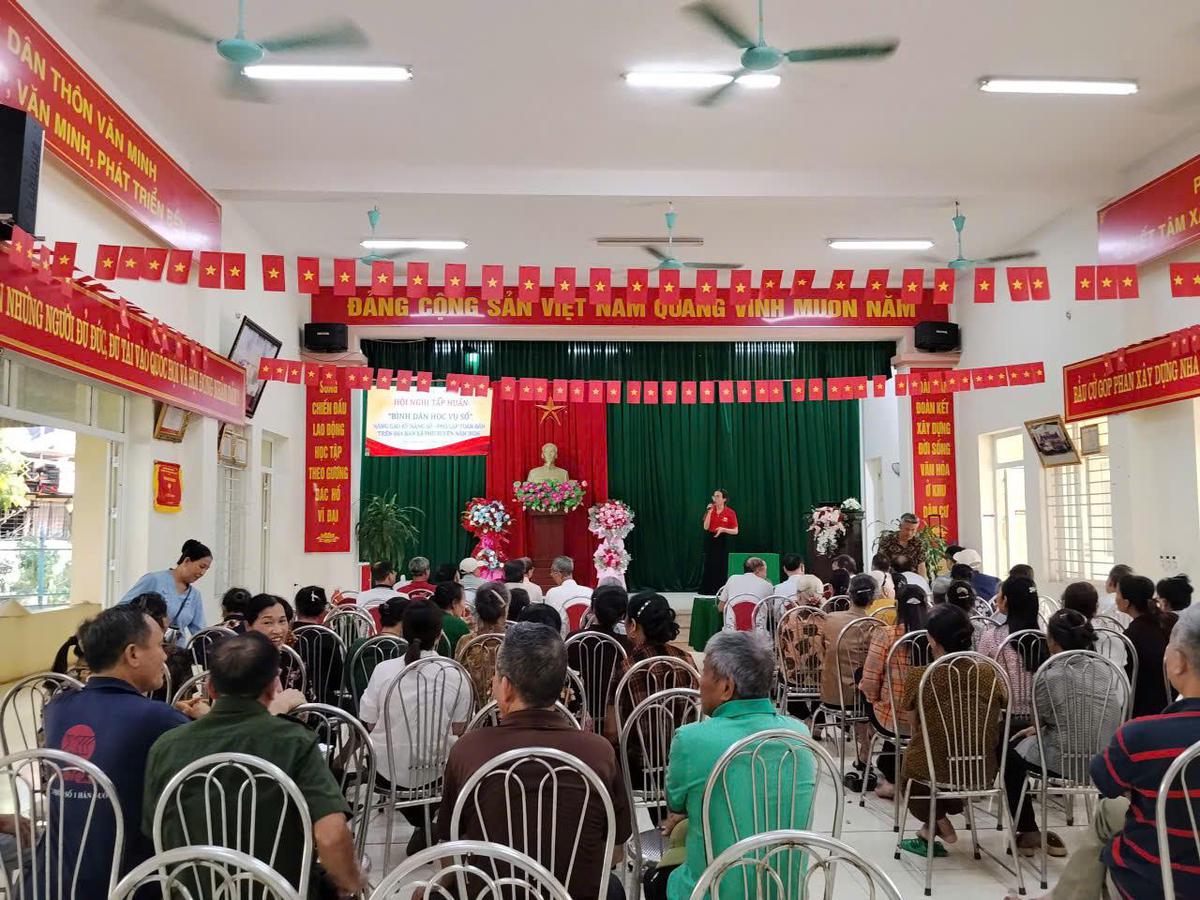 Tăng tốc chuyển đổi số, mở không gian phát triển mới cho Thủ đô - Ảnh 2.