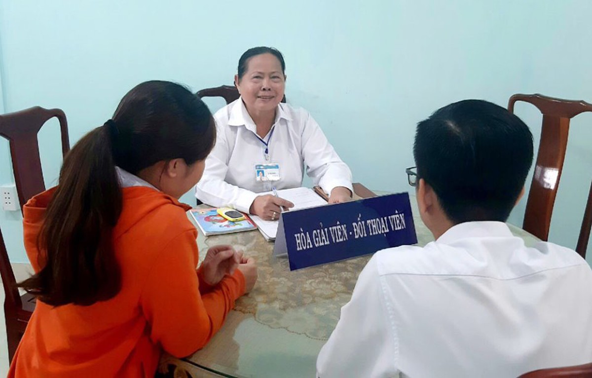 Hòa giải cơ sở: Người dễ bị tổn thương được quyền đề nghị hỗ trợ, bảo vệ - Ảnh 1.
