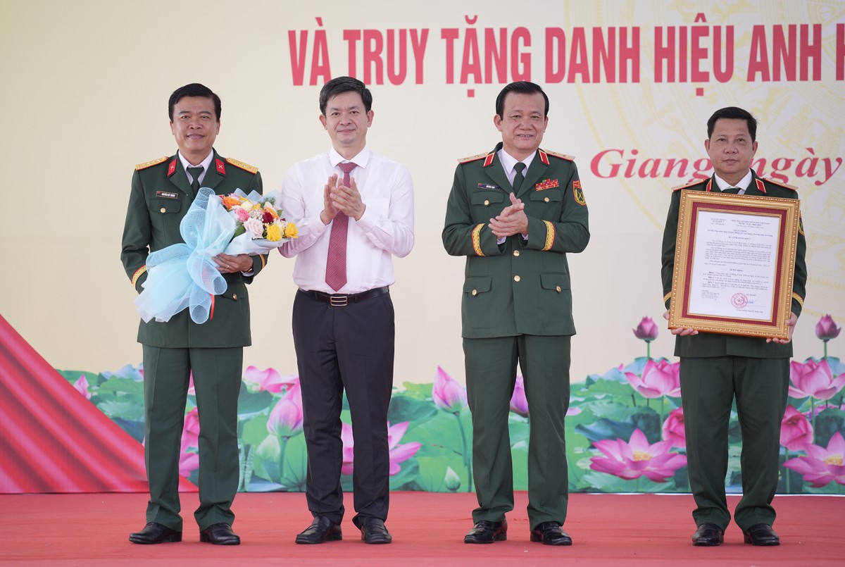 Công nhận ngày 10/9/1945 là Ngày truyền thống của Lực lượng vũ trang tỉnh An Giang- Ảnh 2.