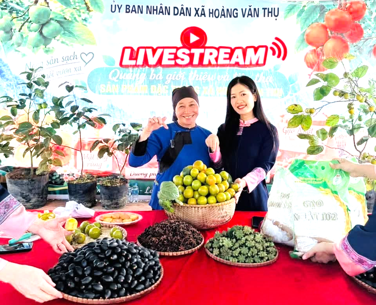 Phụ nữ dân tộc thiểu số và hành trình tự chủ kinh tế từ những phiên livestream - Ảnh 3.