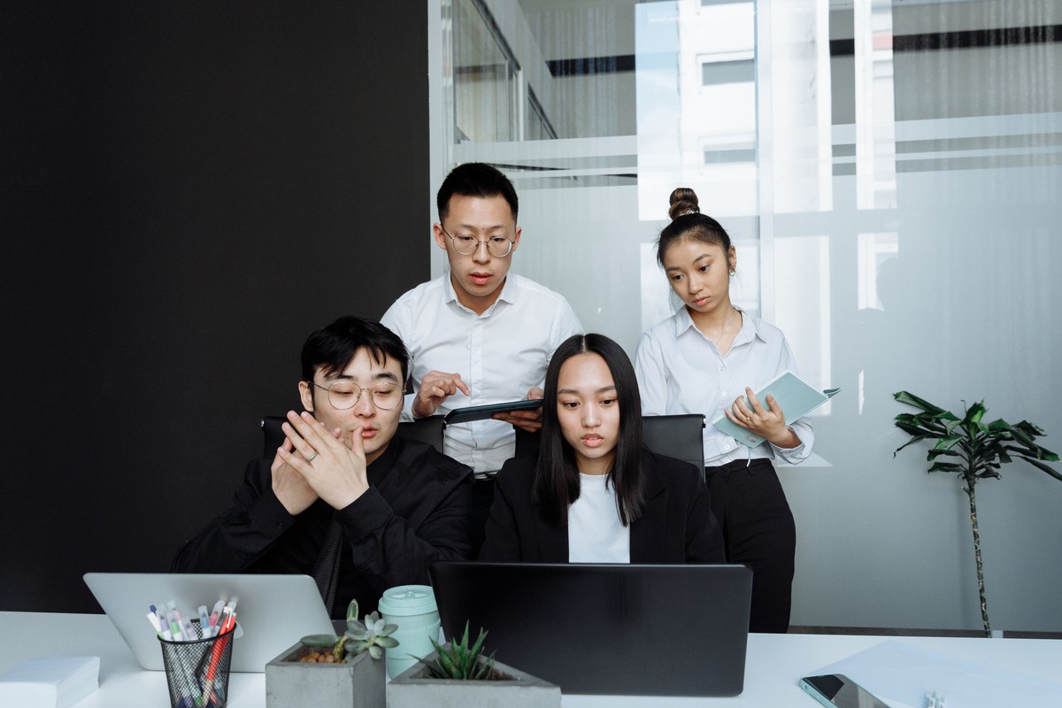 Cách nhìn khác của Gen Z về thành công và sự ổn định trong công việc - Ảnh 1.