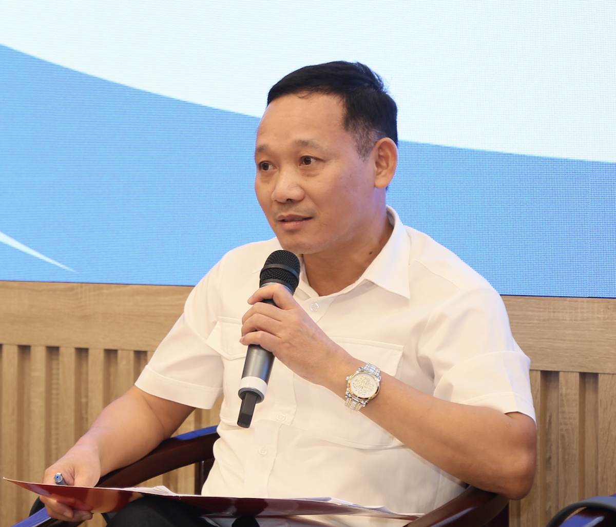 Từ áp lực sau tinh gọn đến “điểm kiểm soát giới” - Ảnh 2.
