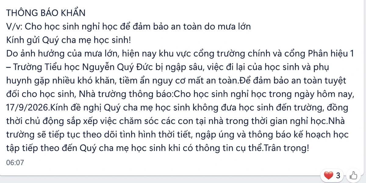 Mưa lớn ngập sâu, hàng loạt trường cho học sinh nghỉ, chuyển học online - Ảnh 2.