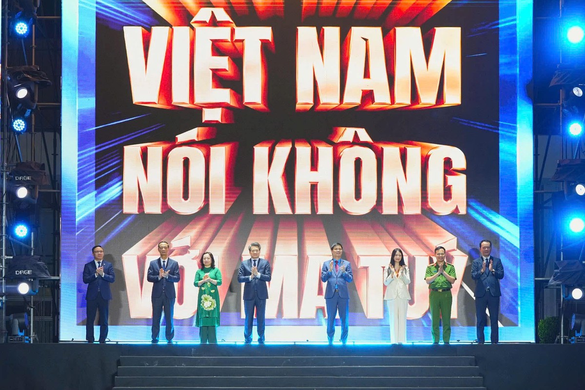 Phát động chiến dịch "Công nhân Việt Nam nói không với ma túy - Triệu trái tim, một quyết tâm"- Ảnh 2.