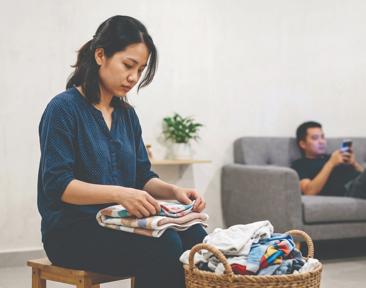 Sự vô tâm núp bóng "chồng hiền"- Ảnh 1.
