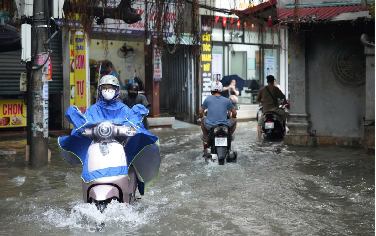 Chủ động phòng bệnh trong và sau ngập úng- Ảnh 1.