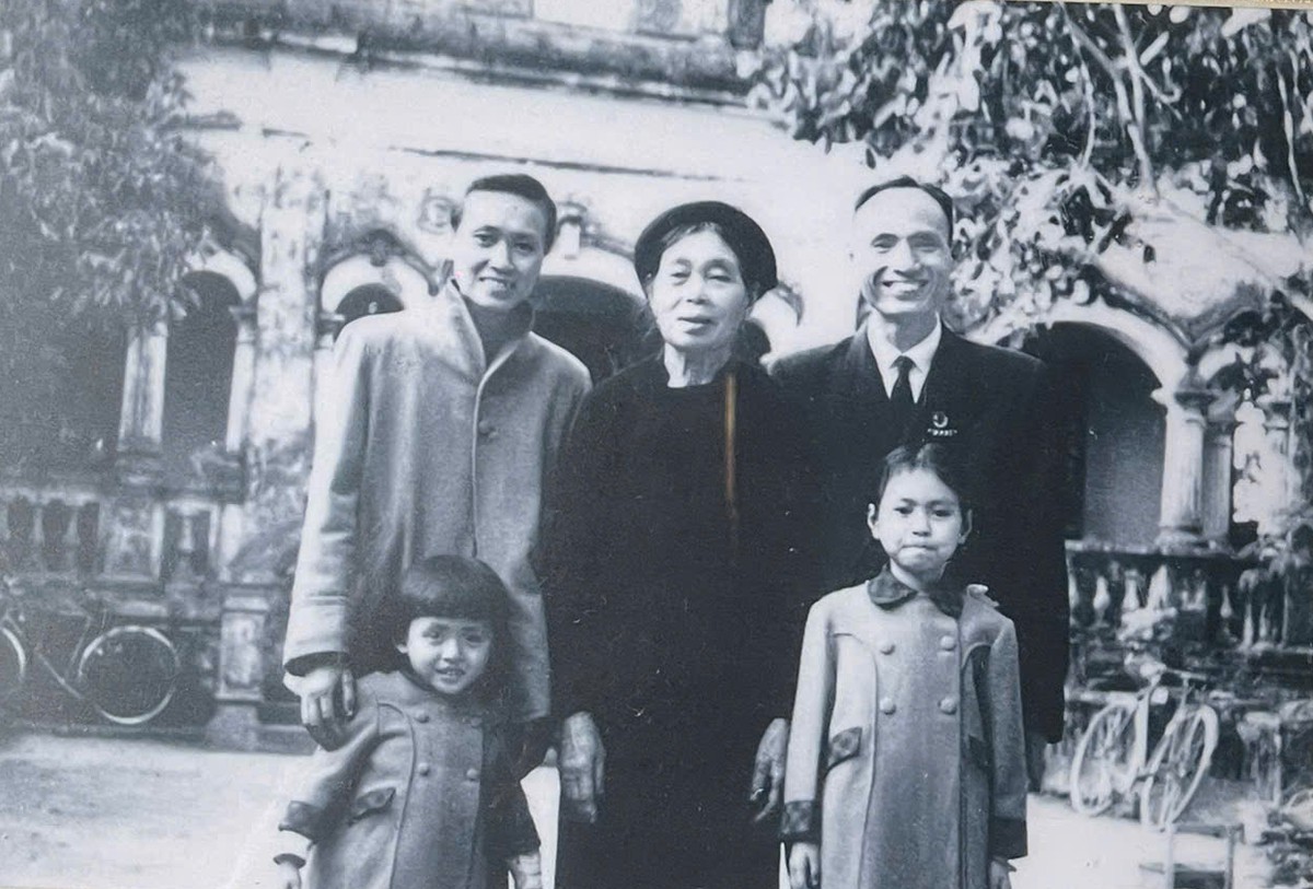 "Cách mạng về, tôi như chim xổ lồng"- Ảnh 1.