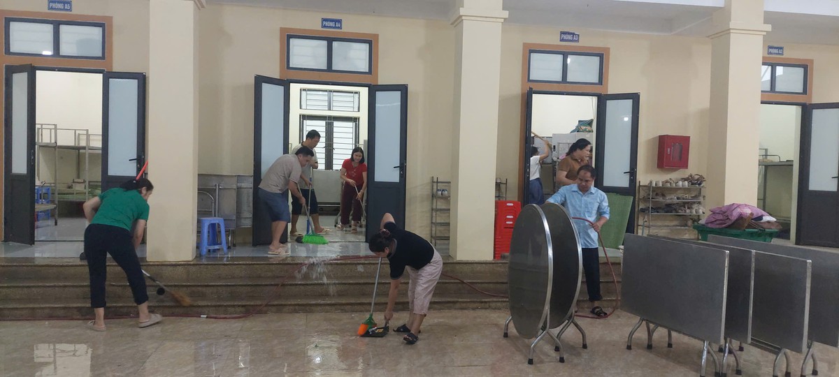 Diễn đàn tháng 9: Giữ học sinh vùng cao đến trường không chỉ cần con đường an toàn- Ảnh 2.