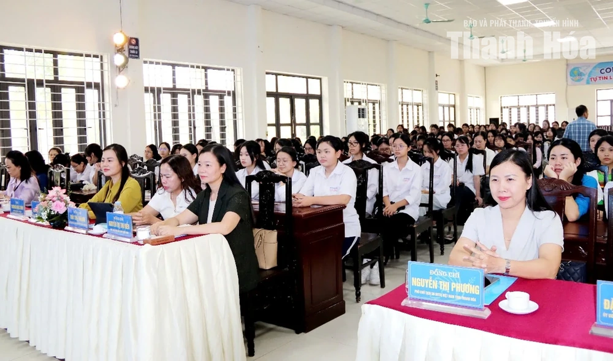 "Con gái chọn STEM": Mở ra nhận thức mới về quyền được lựa chọn, thử sức và khát vọng vươn lên- Ảnh 1.