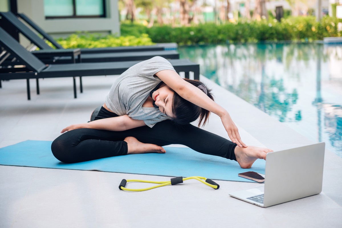 Phụ nữ sau ly hôn chọn sống độc thân: Bình yên quan trọng hơn “một bờ vai” - Ảnh 1.
