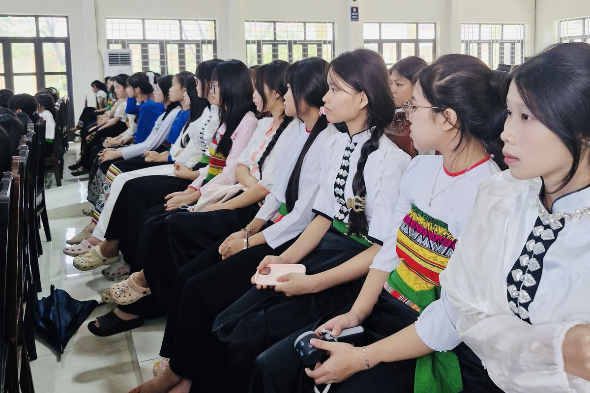 "Con gái chọn STEM": Mở ra nhận thức mới về quyền được lựa chọn, thử sức và khát vọng vươn lên- Ảnh 3.