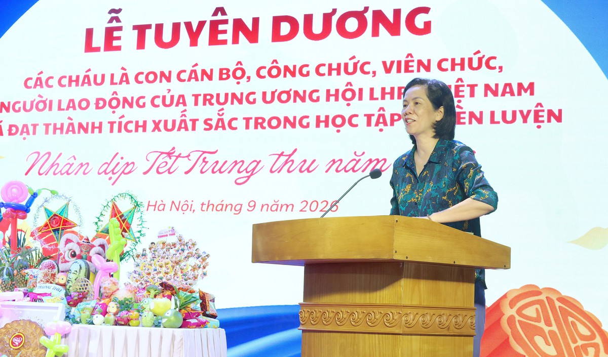 TƯ Hội LHPN Việt Nam vui đón Tết Trung thu 2026 và tuyên dương khen thưởng đầu năm học mới- Ảnh 2.