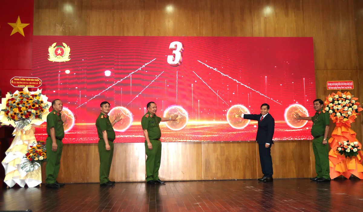 Trường Cao đẳng Kỹ nghệ II kết nối việc làm cho nhóm đối tượng đặc thù- Ảnh 1.