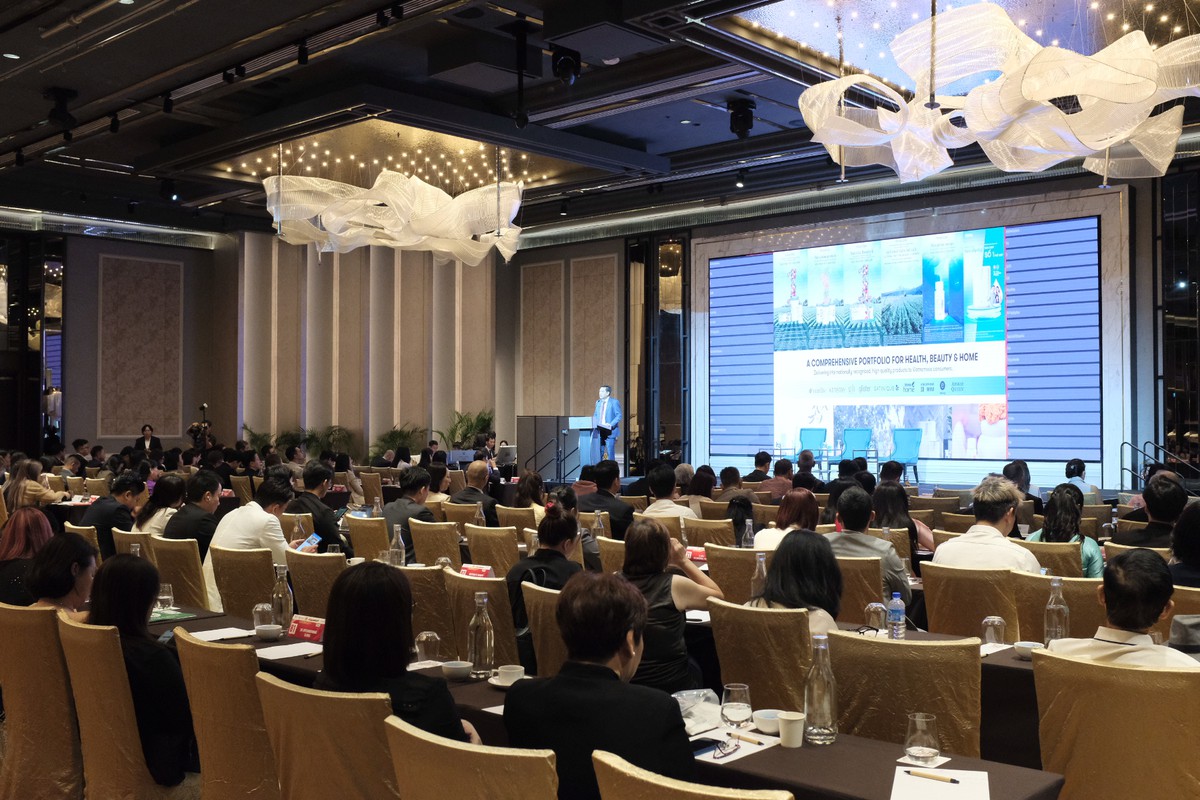 Amway Việt Nam được vinh danh Top 5 Doanh nghiệp tiêu biểu ASEAN và Top 5 Thương hiệu/sản phẩm nổi tiếng ASEAN- Ảnh 2.