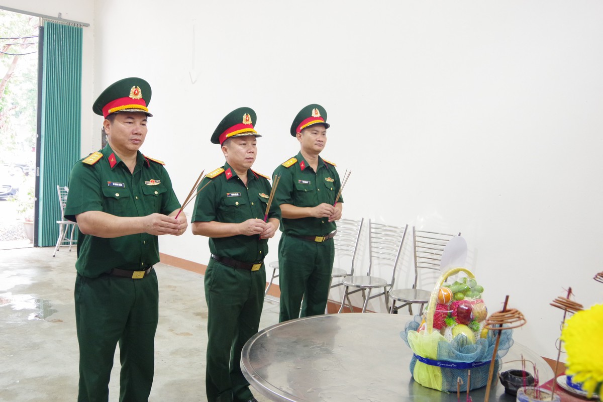 Quảng Trị: Quy tập được 6 hài cốt liệt sĩ tại khu phố Thành cổ - Ảnh 1.