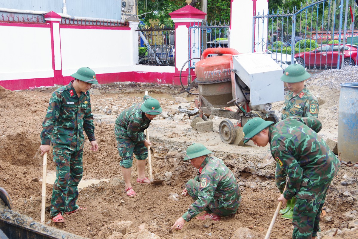 Quảng Trị: Quy tập được 6 hài cốt liệt sĩ tại khu phố Thành cổ - Ảnh 3.