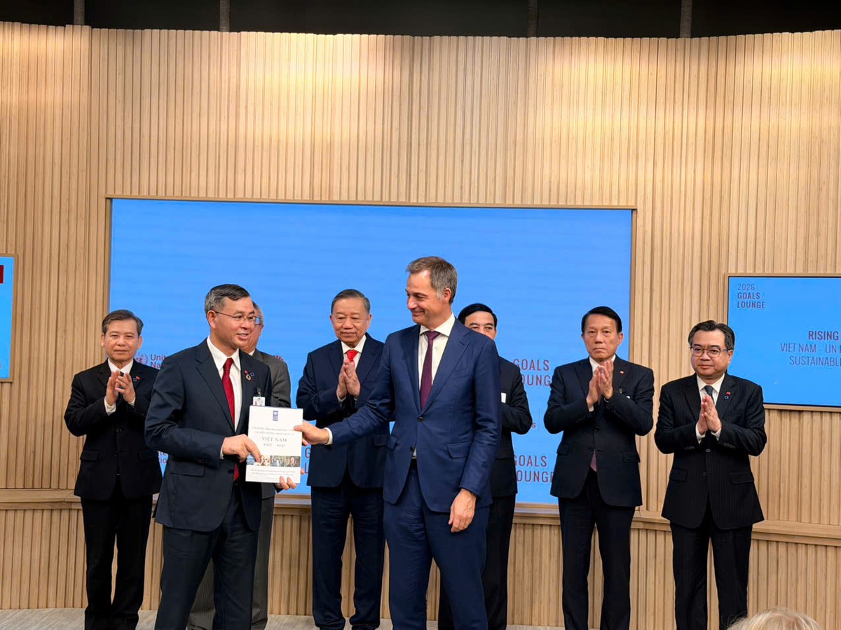 Việt Nam tiếp nhận 20,7 triệu USD hỗ trợ của Liên hợp quốc về thúc đẩy sức khỏe sinh sản, bình đẳng giới- Ảnh 3.