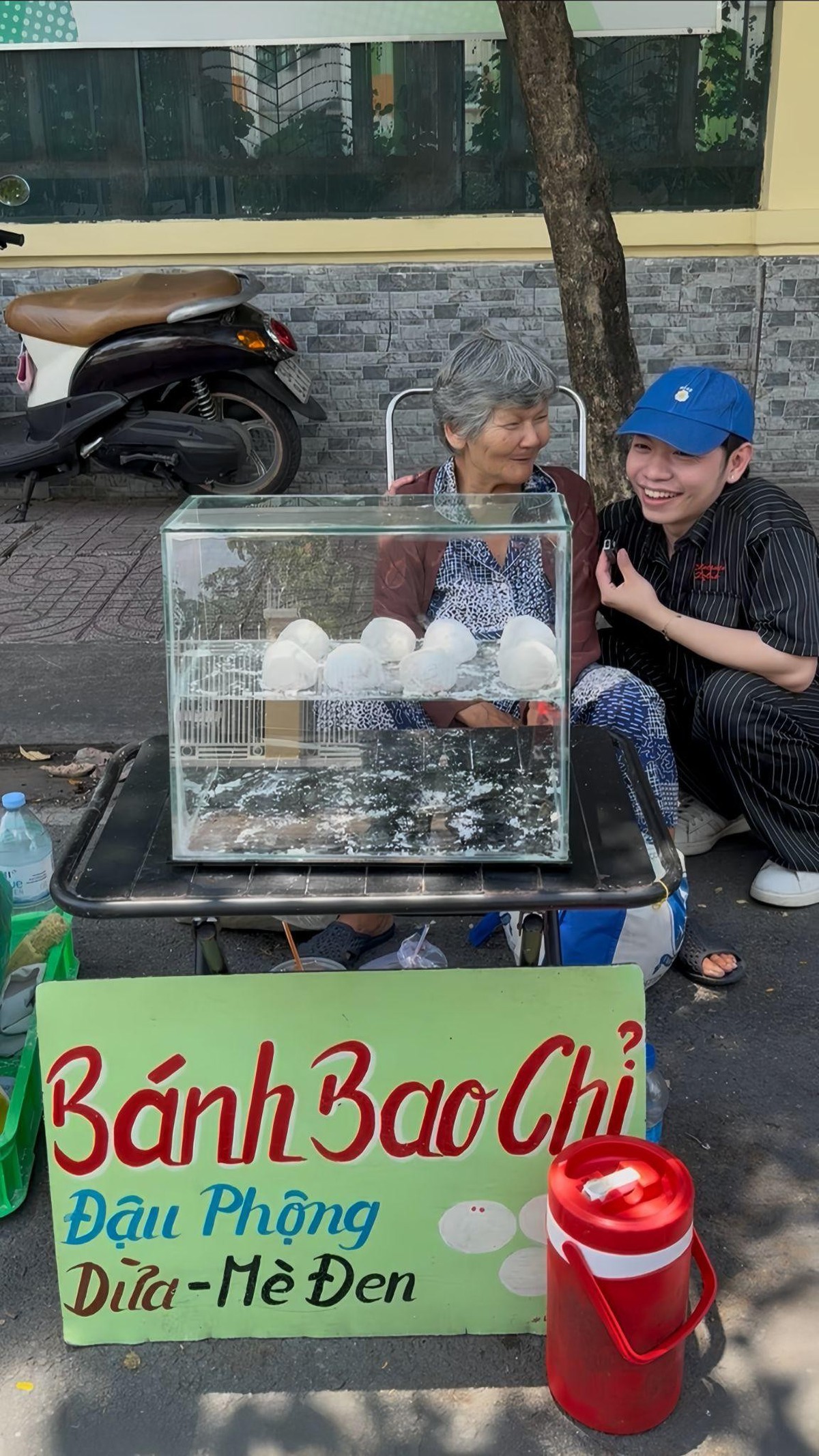 Lang Thang With Phát: Góc nhỏ chân thật chạm đến trái tim người yêu Sài Gòn - Ảnh 2.