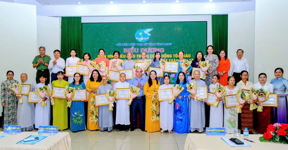 Vĩnh Long: Phát huy vai trò của phụ nữ trong cộng đồng tôn giáo- Ảnh 2.