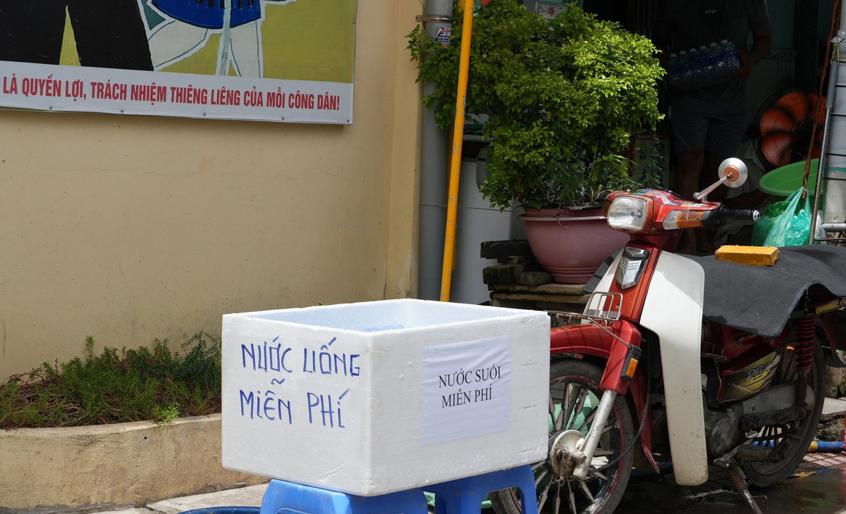 Lễ hội Nghinh Ông Cần Giờ: Giữ nếp văn hoá cổ lệ của ngư dân vùng biển phương Nam - Ảnh 12.