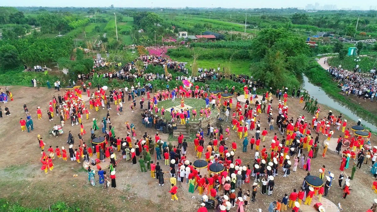 Giữ hồn Hội Gióng trong không gian văn minh - Ảnh 3.